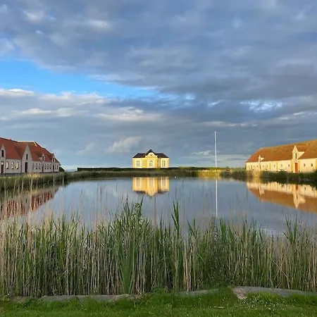 Smukke Omgivelser I Troense Апартаменты *